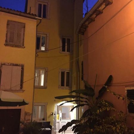Casa Colloredo Free Parking Rovinj Exterior photo