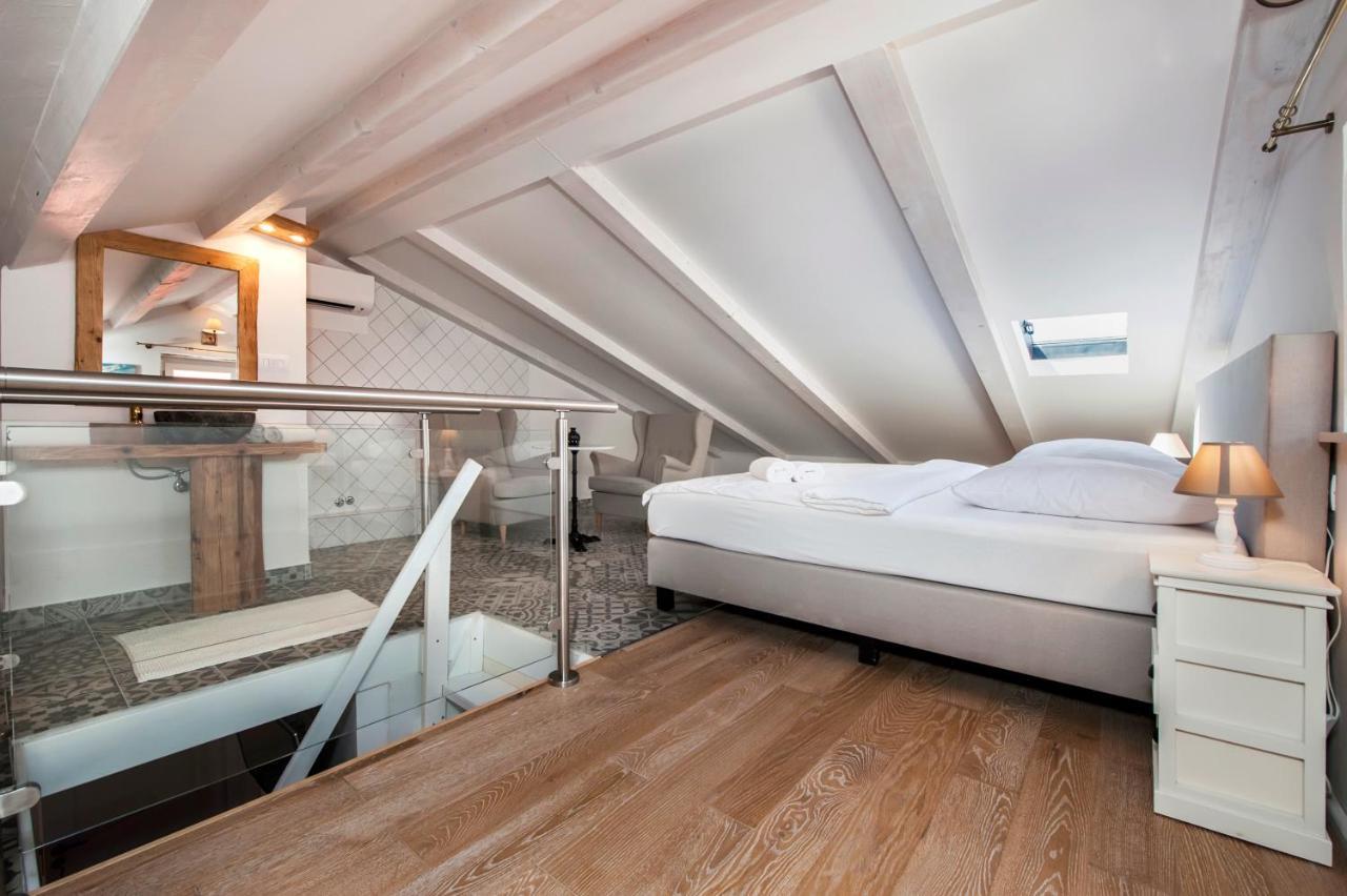 Casa Colloredo Free Parking Rovinj Exterior photo