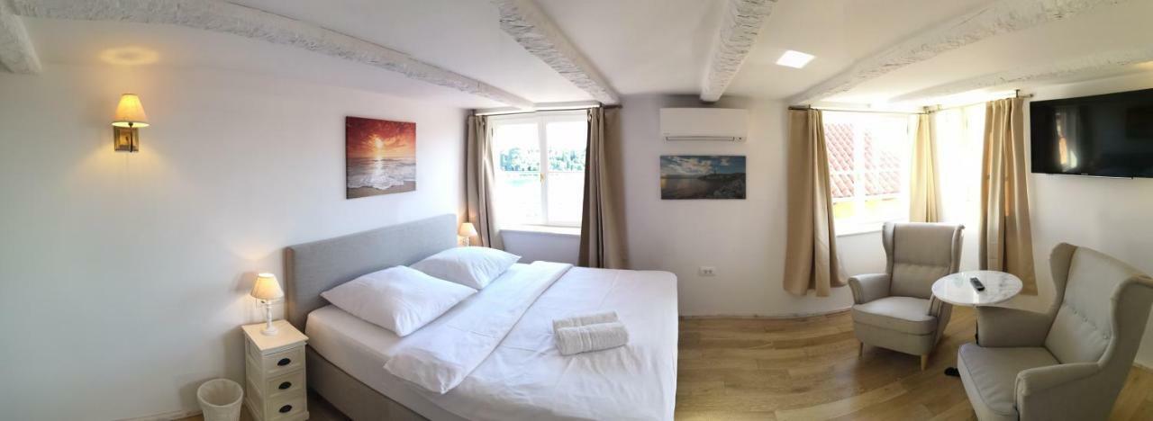 Casa Colloredo Free Parking Rovinj Exterior photo